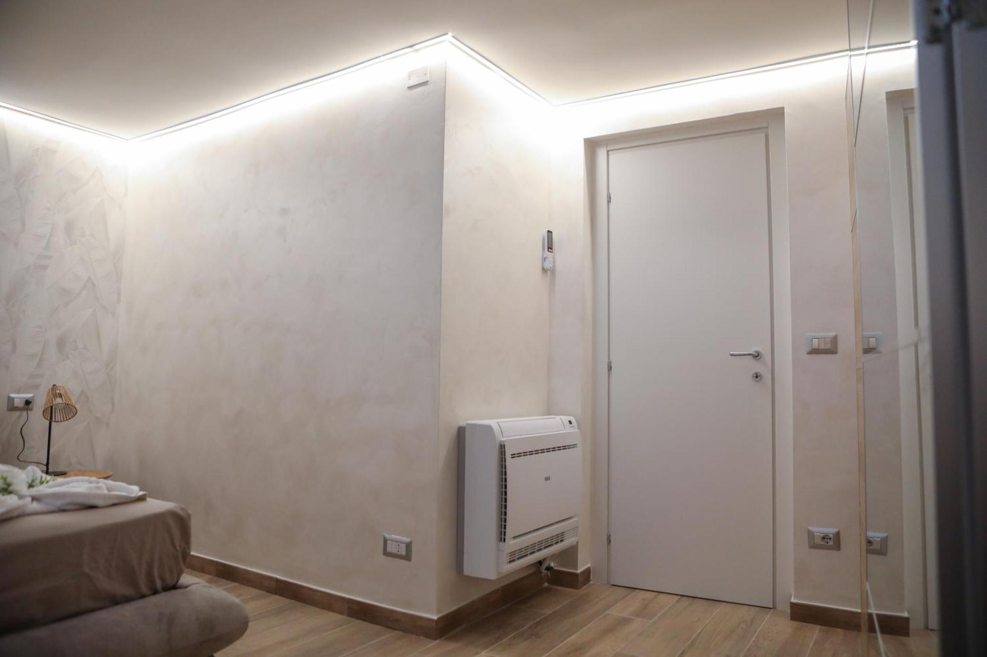 Luxury Regina 14 Appartement Bari Buitenkant foto