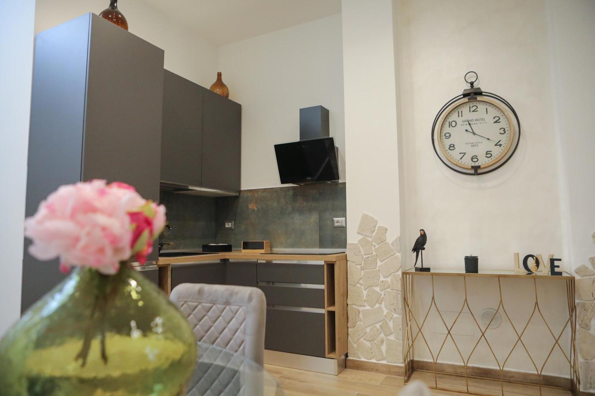 Luxury Regina 14 Appartement Bari Buitenkant foto
