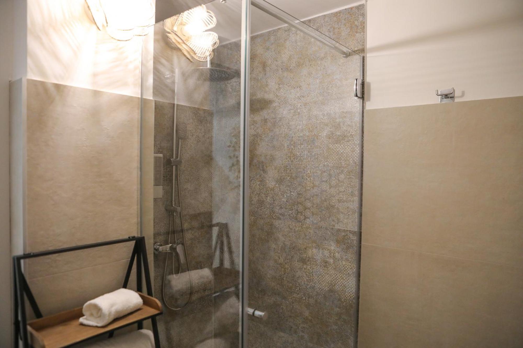 Luxury Regina 14 Appartement Bari Buitenkant foto